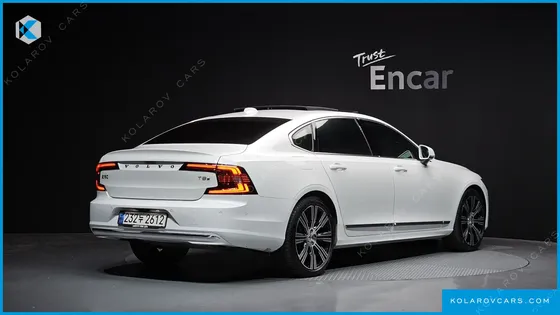 VOLVO S90 T8 AWD ULTRA BRIGHT