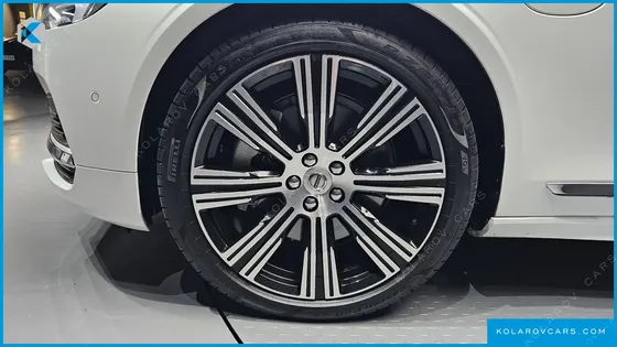 VOLVO S90 T8 AWD ULTRA BRIGHT