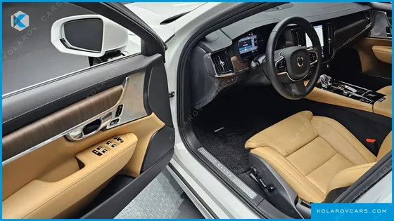 VOLVO S90 T8 AWD ULTRA BRIGHT