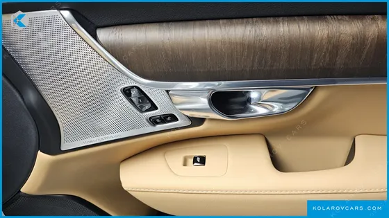 VOLVO S90 T8 AWD ULTRA BRIGHT