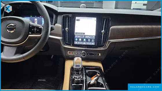 VOLVO S90 T8 AWD ULTRA BRIGHT