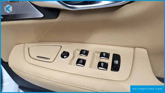 VOLVO S90 T8 AWD ULTRA BRIGHT