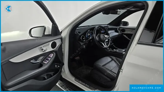 MERCEDES GLC-CLASS GLC300E 4MATIC
