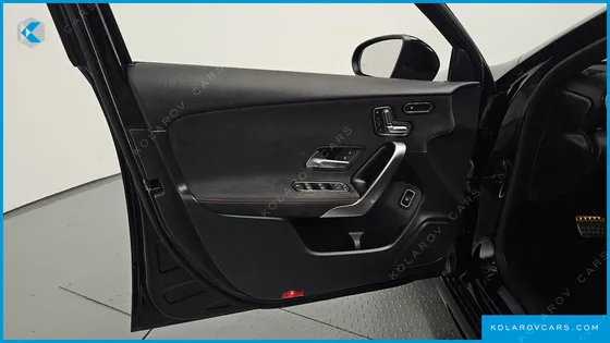 MERCEDES A-CLASS AMG A35 4MATIC SEDAN