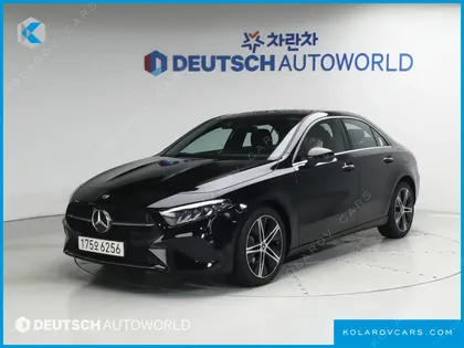 MERCEDES A-CLASS A220 SEDAN
