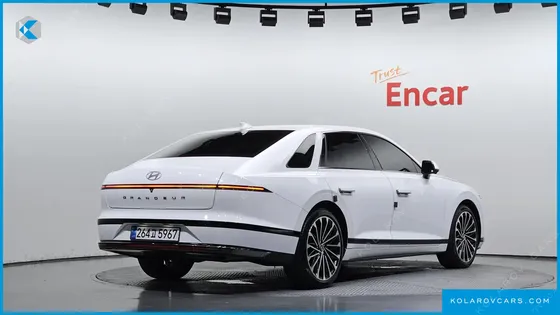 HYUNDAI GRANDEUR CALLIGRAPHY