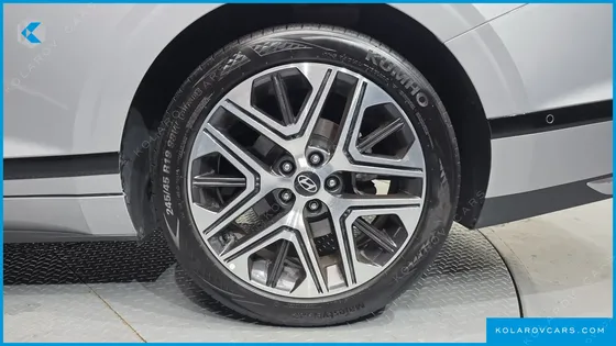 HYUNDAI GRANDEUR EXCLUSIVE