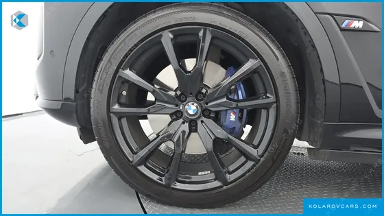 BMW X7 M60I XDRIVE M SPORT 6STR