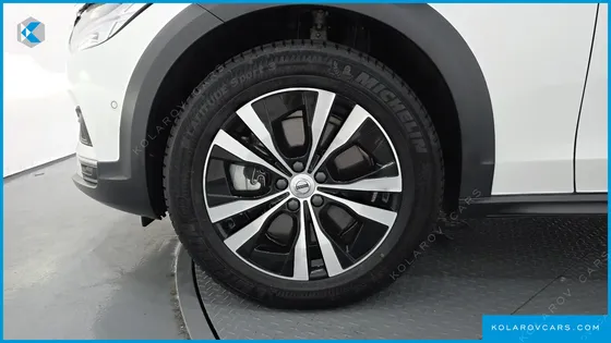 VOLVO V90 B5 PLUS AWD