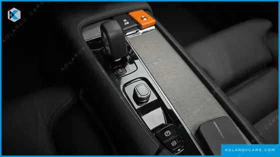 VOLVO V90 B5 PLUS AWD