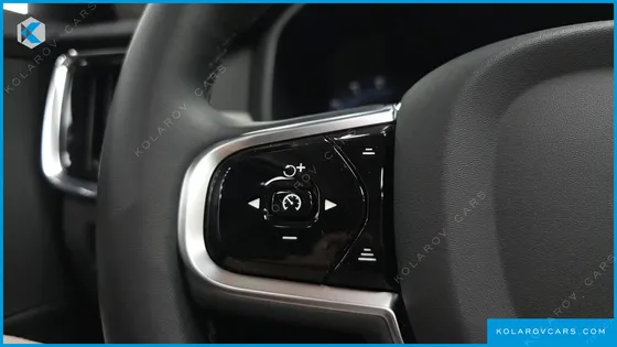 VOLVO V90 B5 PLUS AWD