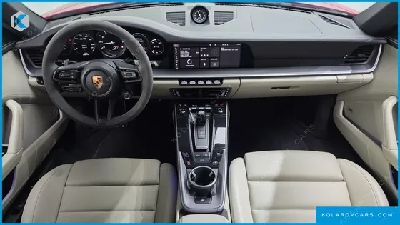 PORSCHE 911 CARRERA 4S