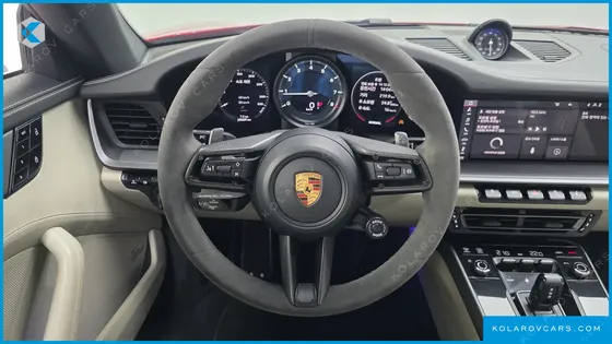 PORSCHE 911 CARRERA 4S