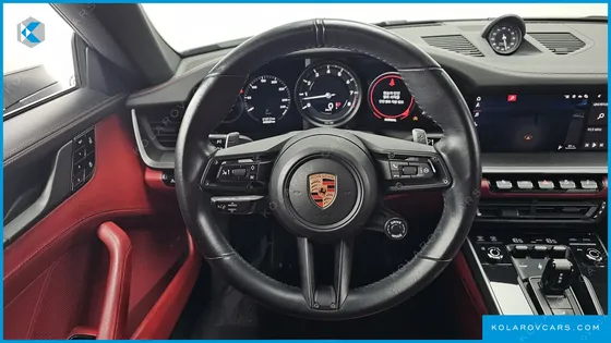 PORSCHE 911 CARRERA 4S