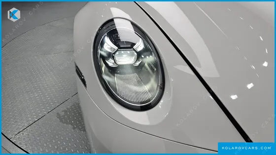 PORSCHE 911 CARRERA 4S