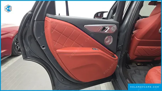 BMW XM 4.4
