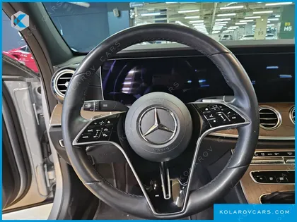 MERCEDES E-CLASS E300E 4MATIC EXCLUSIVE