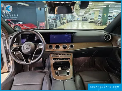 MERCEDES E-CLASS E300E 4MATIC EXCLUSIVE