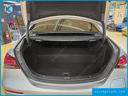 MERCEDES E-CLASS E300E 4MATIC EXCLUSIVE