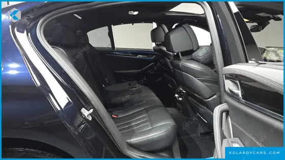BMW 5 SERIES 530E M SPORT