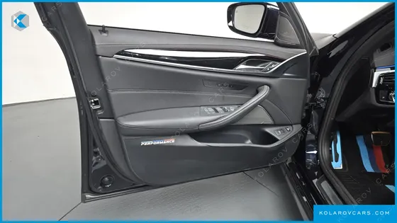 BMW 5 SERIES 530E M SPORT