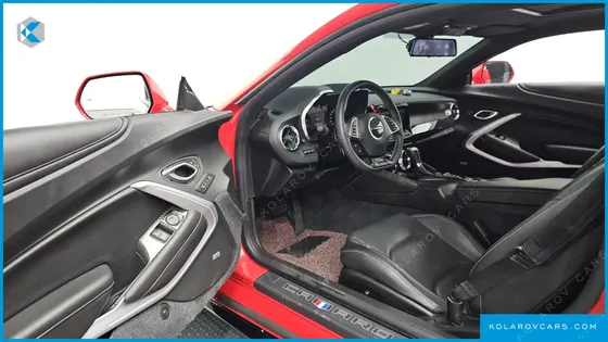 CHEVROLET (GM DAEWOO) CAMARO SS 6.2 V8 VOLCANO RED