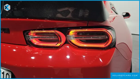 CHEVROLET (GM DAEWOO) CAMARO SS 6.2 V8 VOLCANO RED