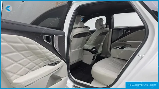 KIA K8 2.5 GASOLINE 2WD