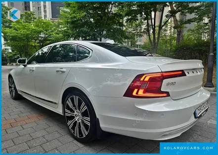 VOLVO S90 B6 AWD ULTRA BRIGHT