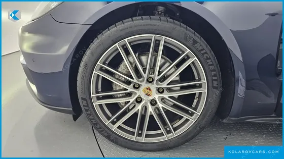 PORSCHE PANAMERA 3.0 AWD