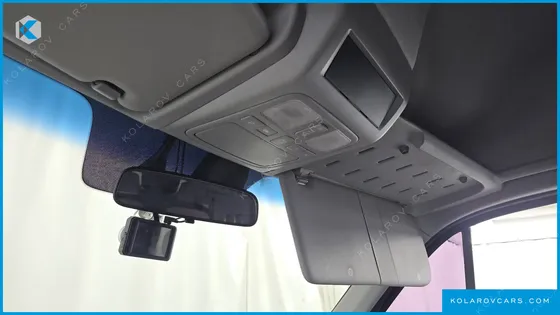 HYUNDAI SOLATI 15-SEATER