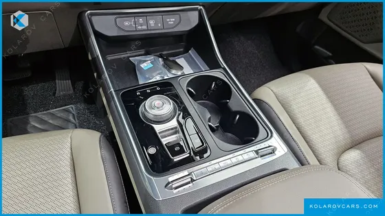 KIA CARNIVAL 9-SEATER GRAVITY