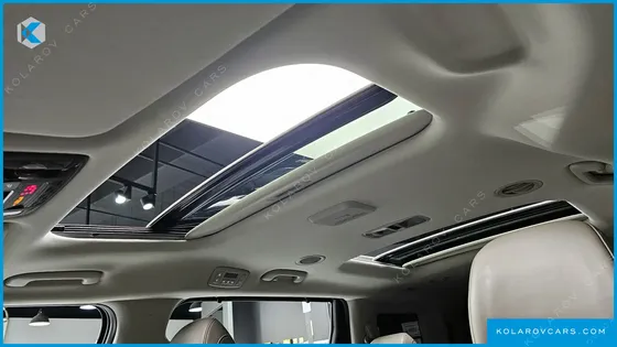 KIA CARNIVAL 9-SEATER GRAVITY