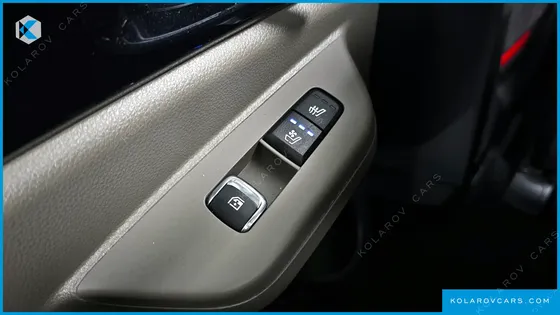 KIA CARNIVAL 9-SEATER GRAVITY