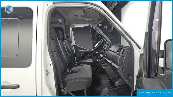 RENAULT KOREA MASTER 2.3 15-SEATER