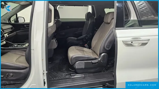 KIA CARNIVAL HEV 9SEATER SIGNATURE