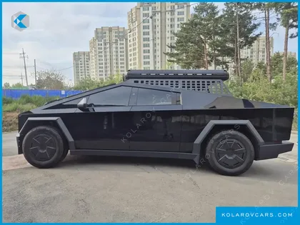 TESLA CYBERTRUCK AWD