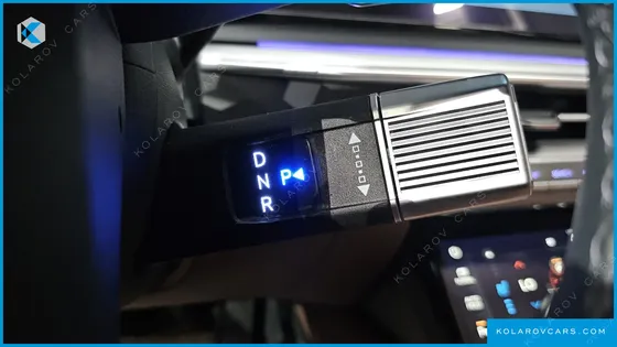HYUNDAI GRANDEUR PREMIUM