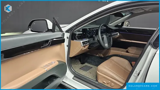 HYUNDAI GRANDEUR PREMIUM