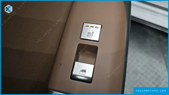 HYUNDAI GRANDEUR PREMIUM