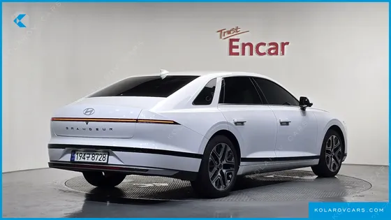 HYUNDAI GRANDEUR EXCLUSIVE