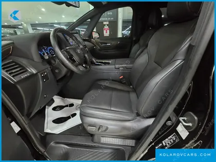 TOYOTA ALPHARD 2.5 HEV EXECUTIVE AWD