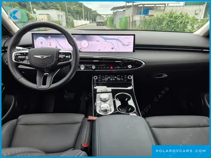 GENESIS GV70 2.5T GASOLINE 2WD