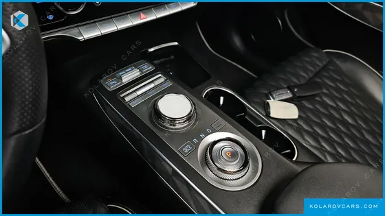 GENESIS GV70 2.5T GASOLINE 2WD
