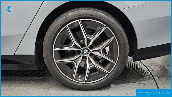 BMW 5 SERIES 520I M SPORT