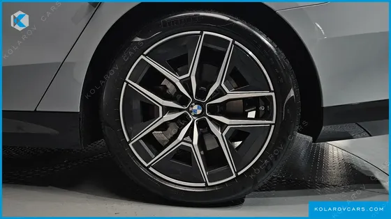 BMW 5 SERIES 520I SPECIAL EDITION