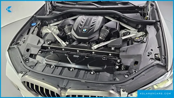 BMW X5 M50I
