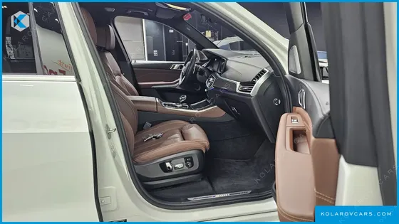 BMW X5 M50I