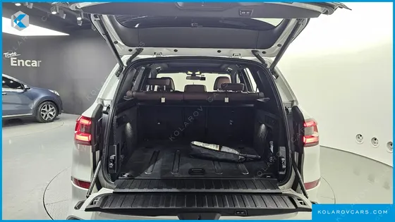 BMW X5 M50I