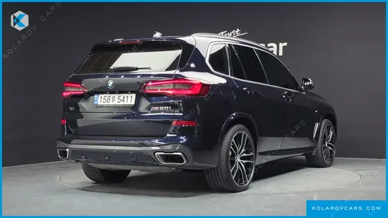 BMW X5 M50I